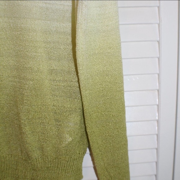 *3/$25* SIGNATURE STUDIO SOFT SHEER HOODIE - Picture 3 of 5